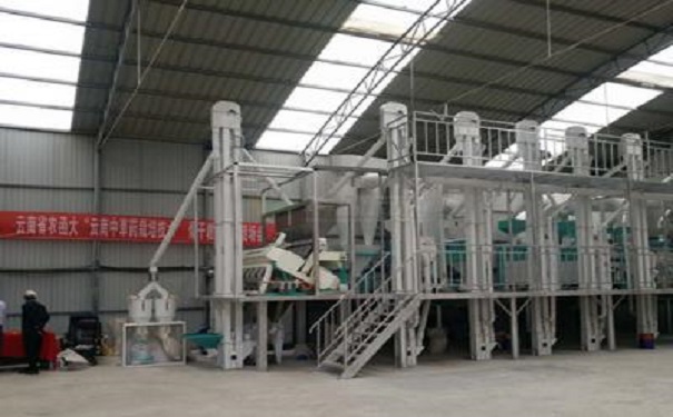 <a href=http://m.pndfans.com/product/6/ target=_blank class=infotextkey>玉米加工設(shè)備</a>