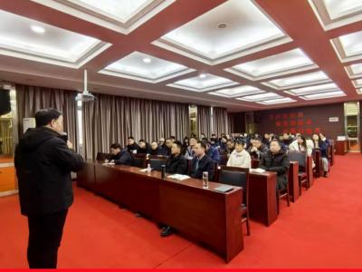 專業(yè)賦能 團(tuán)隊(duì)進(jìn)階——華豫萬通2025“管理高手實(shí)戰(zhàn)課”培訓(xùn)圓滿結(jié)束！